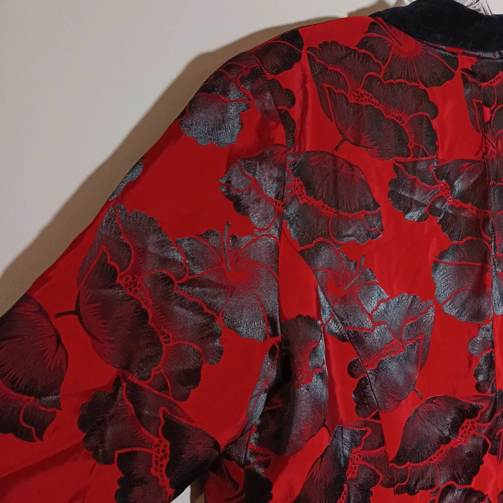 Newport News Vintage Floral Red and Black Women's Blazer Smoking Jacket Size XL - Picture 7 of 8